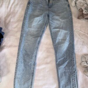 Women's Light Blue Jeans